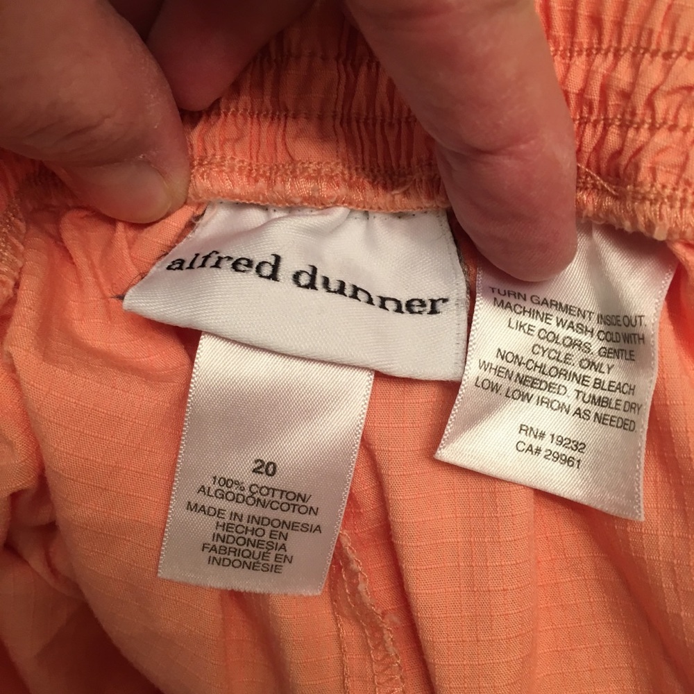 Alfred Dunner Plus Size Capris - Picture 3 of 6